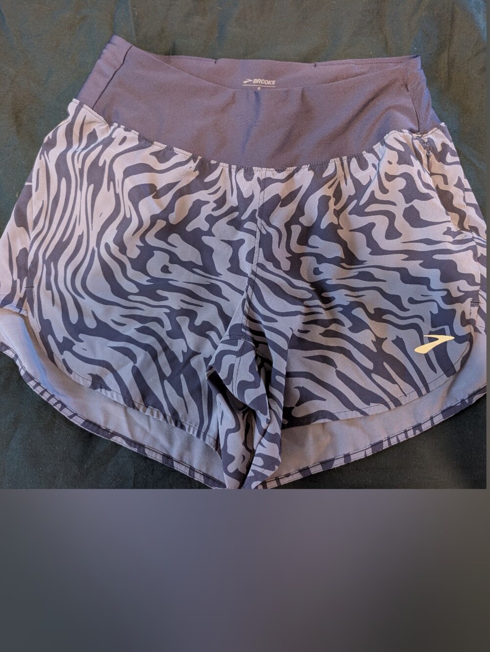 Brooks 5in Chaser Shorts